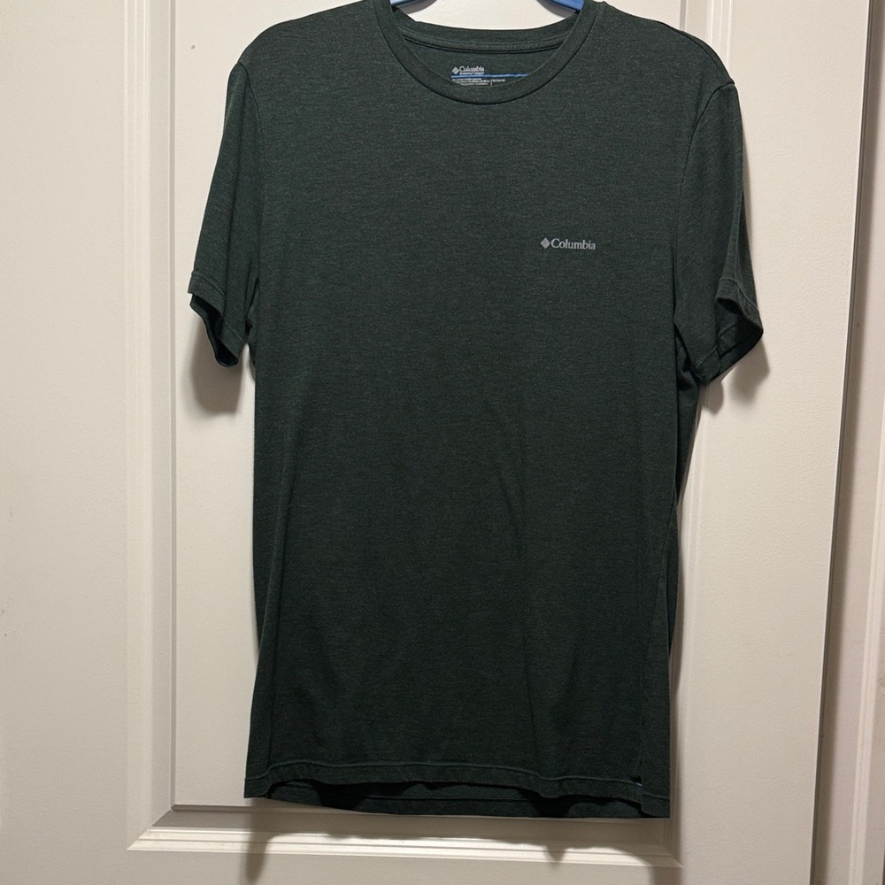 Columbia Men's Dark Green Short Sleeve Tee
